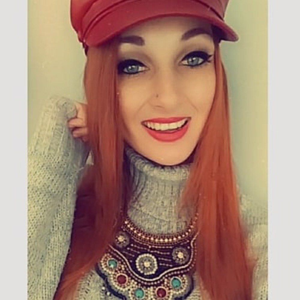 Meet your Posher, Amanda